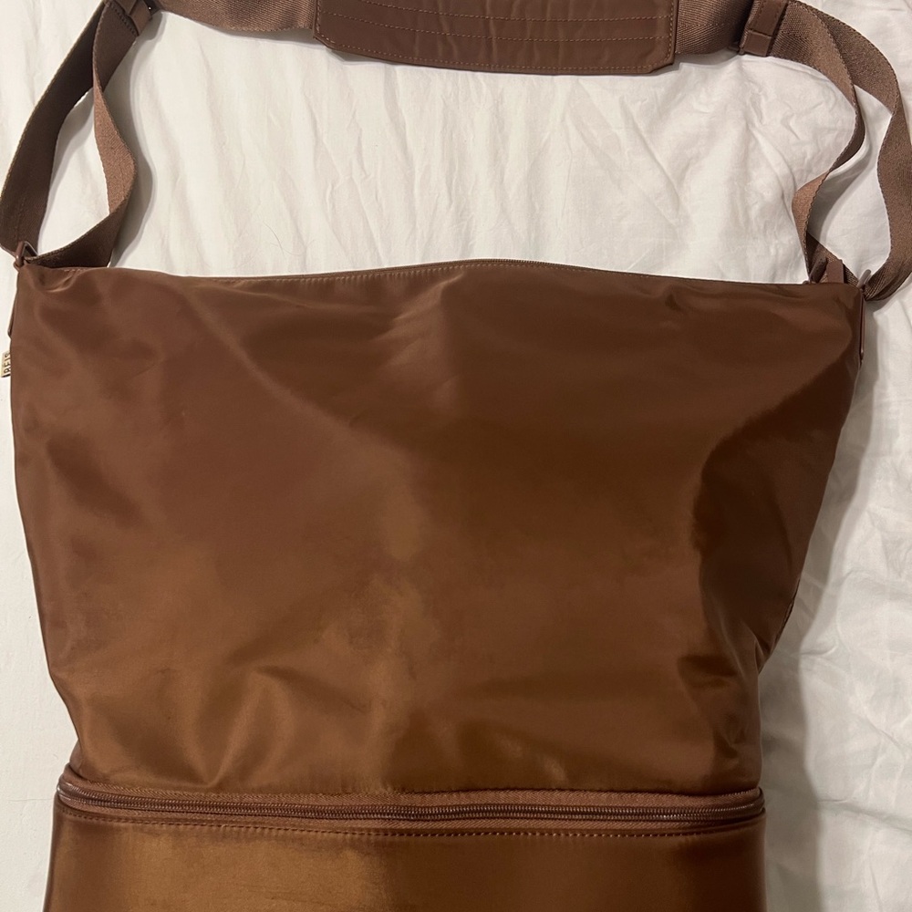 BEIS Crescent Weekender in Maple
